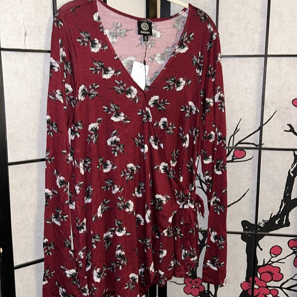 NWT Bobeau faux wrap around top by Nordstrom’s Rack - Picture 2 of 13